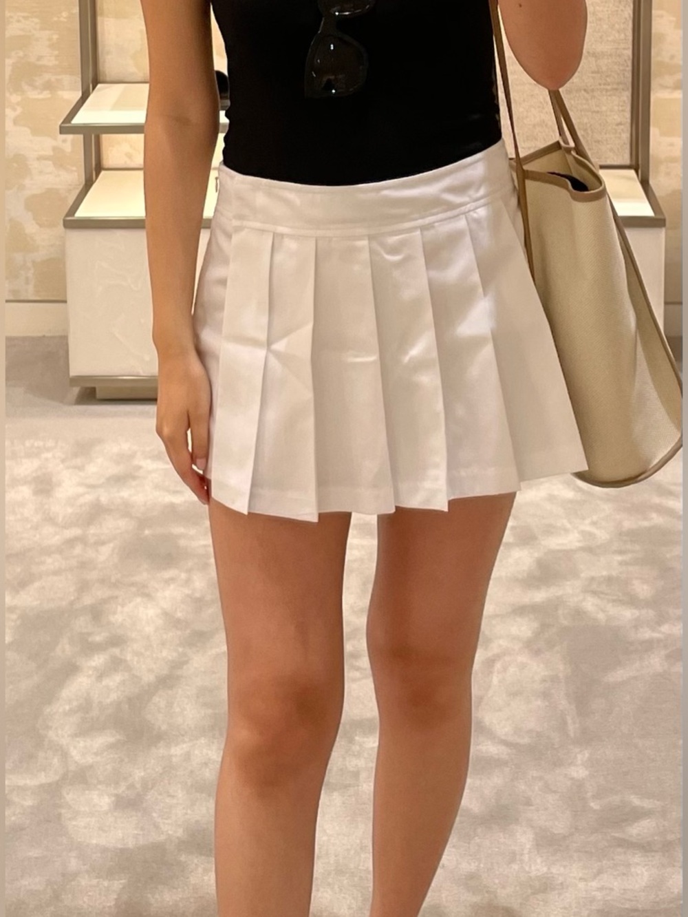 Aritzia High-Waisted Skort with Pleats